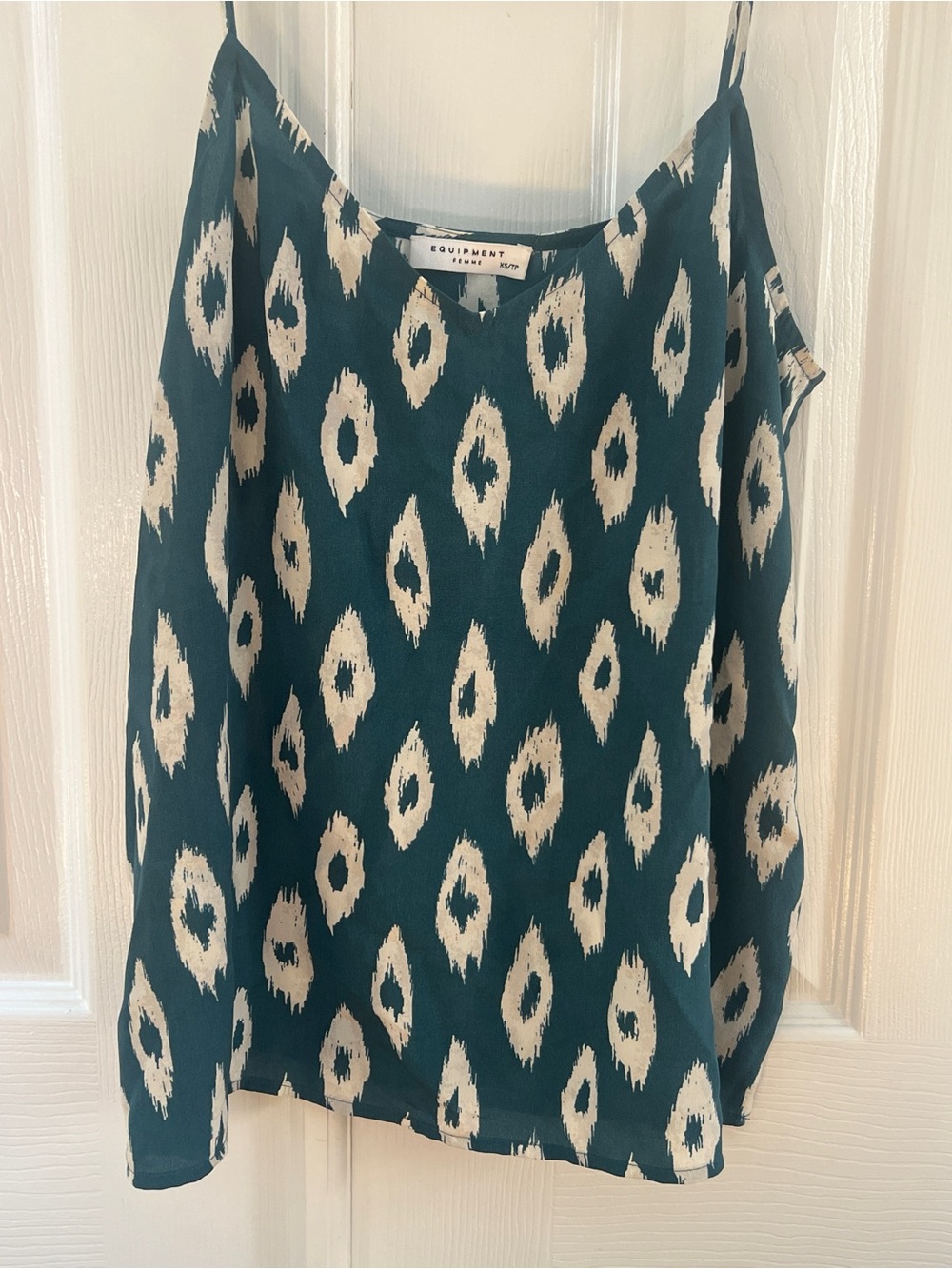 Equipment Femme 100% Silk Ikat Geometric Print Camisole Teal Blue XS